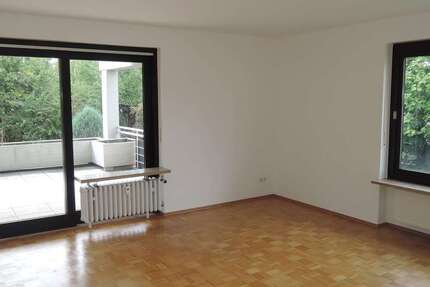 Wohnung Würzburg Frauenland - 2 Zimmer, 88 m&sup2;, 1.050&euro; | Angebot:26017866