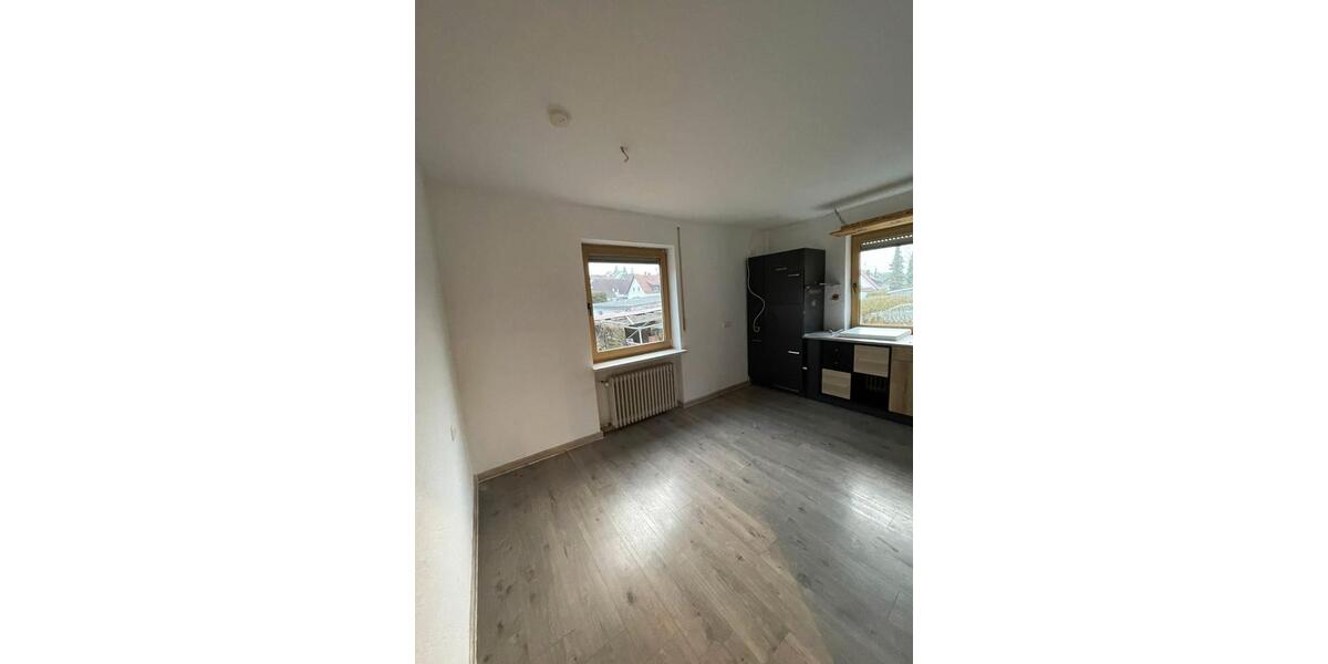 Etagenwohnung Günzburg - 3 Zimmer, 86 m&sup2;, 1.250&euro; | Angebot:26596684