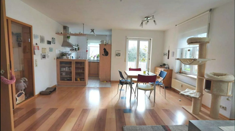 2-Zimmer Wohnung EBK 2 Balkone Tageslichtbad Tiefgarage ab 01.02. 2 zimmer