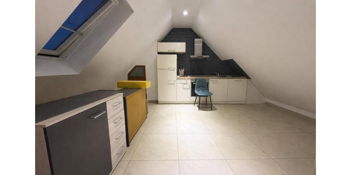 Dachgeschoßwohnung Raunheim - 2 Zimmer, 48 m&sup2;, 1.100&euro; | Angebot:25560543