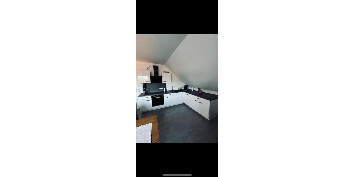 Dachgeschoßwohnung Bückeburg - 1 Zimmer, 79 m&sup2;, 690&euro; | Angebot:26522390
