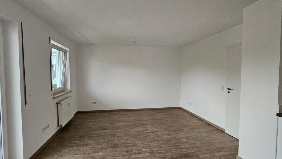 Etagenwohnung Breitenbrunn - 2 Zimmer, 78 m&sup2;, 850&euro; | Angebot:23168923
