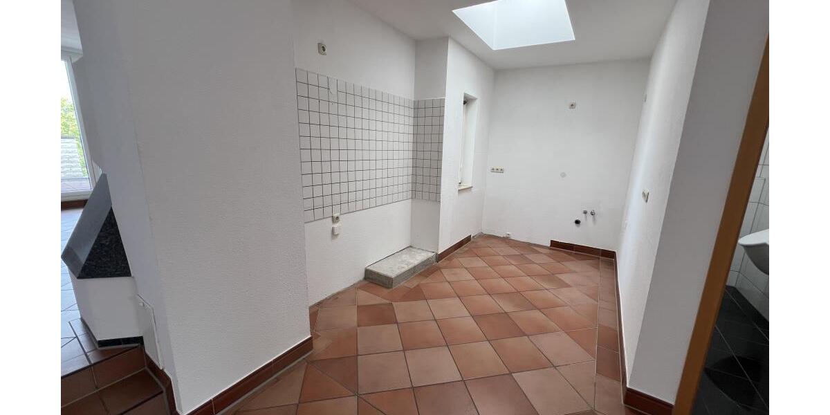 Dachterrasse, Kamin und Fußbodenheizung! Außergewöhnliche 4 Zimmer Wohnung in ruhiger Innenstadtlage! - Etagenwohnung Gera Ostviertel | Angebot:26845300