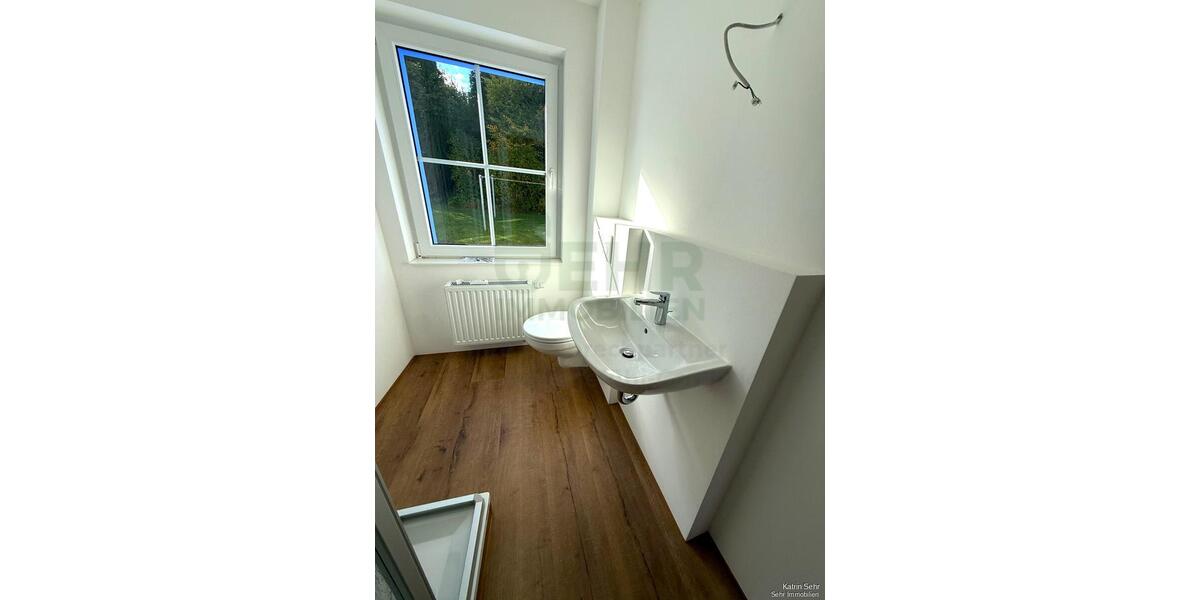 Erdgeschoßwohnung Gersdorf - 2 Zimmer, 51 m&sup2;, 306&euro; | Angebot:23089745