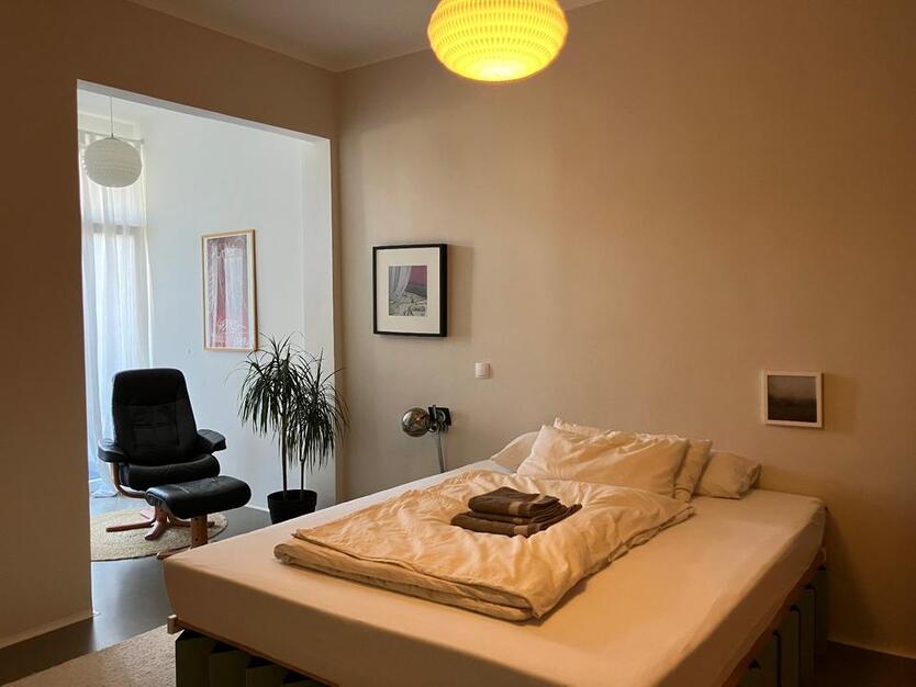 Große 3-Zimmer Wohnung am Hansaring zur Zwischenmiete zimmer