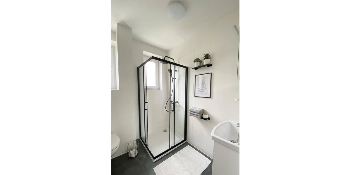 Etagenwohnung Selb - 1 Zimmer, 15 m&sup2;, 345&euro; | Angebot:26579877