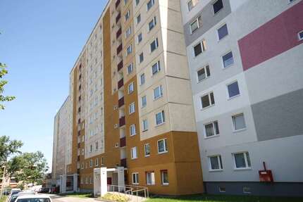 Wohnung Gera Lusan - 3 Zimmer, 71 m&sup2;, 393&euro; | Angebot:27275553