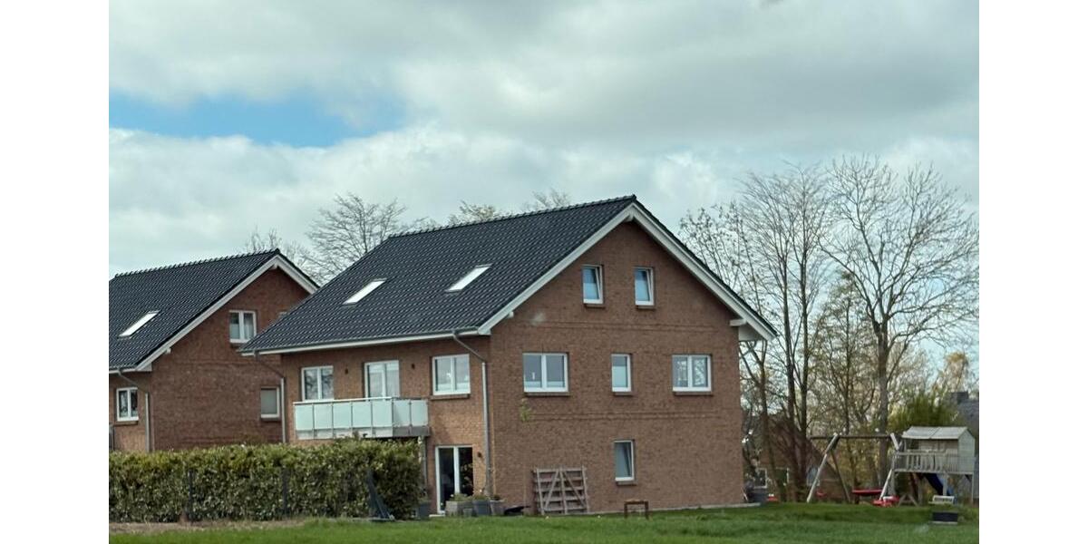 Etagenwohnung Ahrensbök - 5 Zimmer, 150 m&sup2;, 1.950&euro; | Angebot:26314348