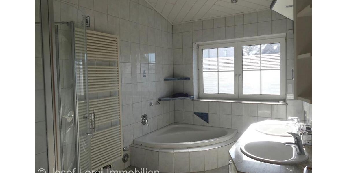 Maisonettenwohnung Hünfeld - 4 Zimmer, 113 m&sup2;, 915&euro; | Angebot:26209846