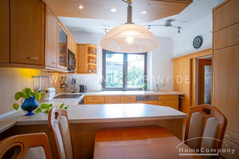 MöbliertFurnished Reihenhaushaus mit Grundstück in Dresden-Niedersedlitz max. 3 Personen