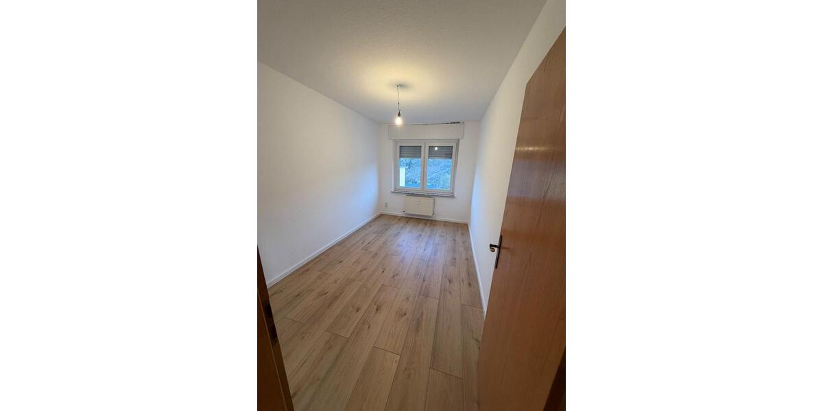 Terrassenwohnung Lorch - 3 Zimmer, 64 m&sup2;, 1.100&euro; | Angebot:26042483