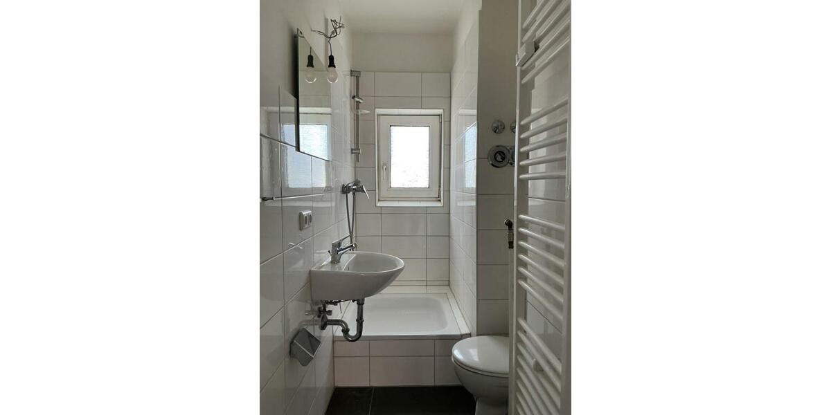 Etagenwohnung Kiel Südfriedhof - 2 Zimmer, 49 m&sup2;, 488&euro; | Angebot:26647468