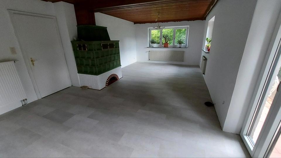 Erdgeschoßwohnung Tacherting - 2 Zimmer, 85 m&sup2;, 880&euro; | Angebot:26537128