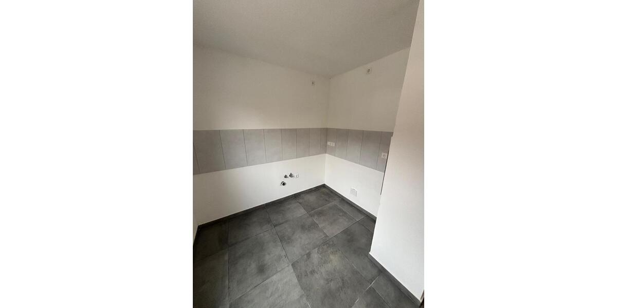 Erdgeschoßwohnung Künzelsau - 4 Zimmer, 93 m&sup2;, 1.100&euro; | Angebot:25959891