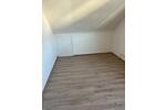 Dachgeschoßwohnung Leonberg - 4 Zimmer, 80 m&sup2;, 1.650&euro; | Angebot:26519368