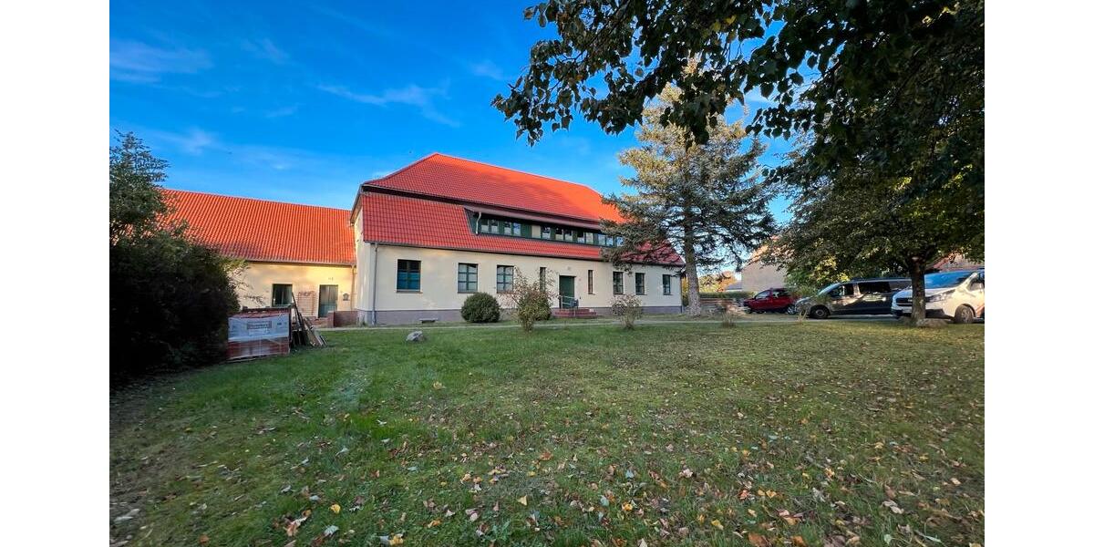 Erdgeschoßwohnung Neubrandenburg Datzeberg - 2 Zimmer, 86 m&sup2;, 530&euro; | Angebot:25974693