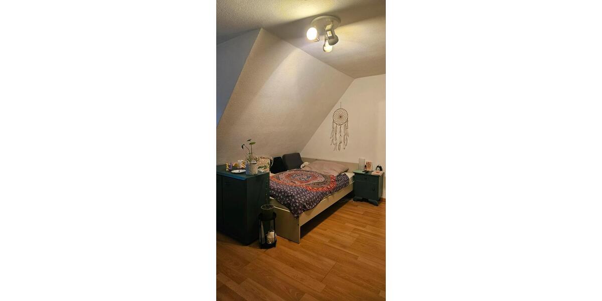 Zimmer in 2er WG ideal für Pendler*innen 3 zimmer