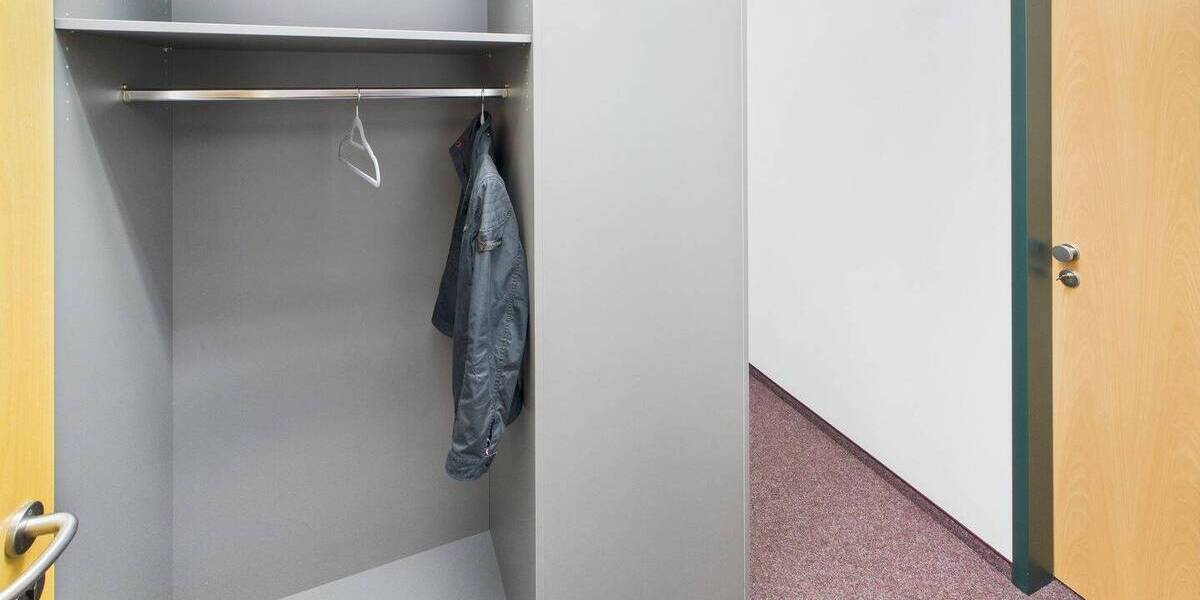 Gewerbeobjekt Eisenach - 5 Zimmer, 122 m&sup2;, 780&euro; | Angebot:25738085