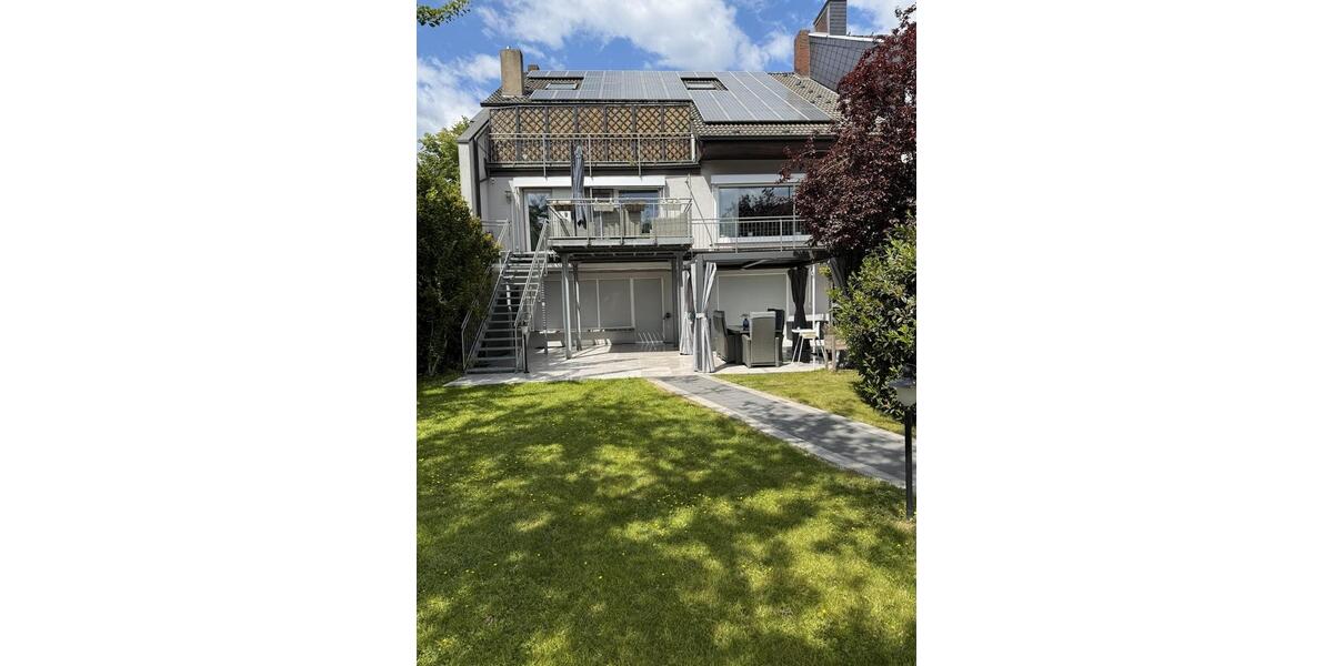 Etagenwohnung Lünen Brambauer - 4 Zimmer, 141 m&sup2;, 1.100&euro; | Angebot:24750118