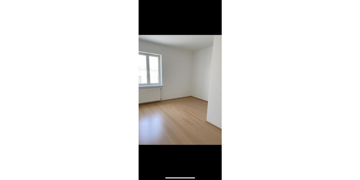 Etagenwohnung Magdeburg - 2 Zimmer, 50 m&sup2;, 380&euro; | Angebot:26692573