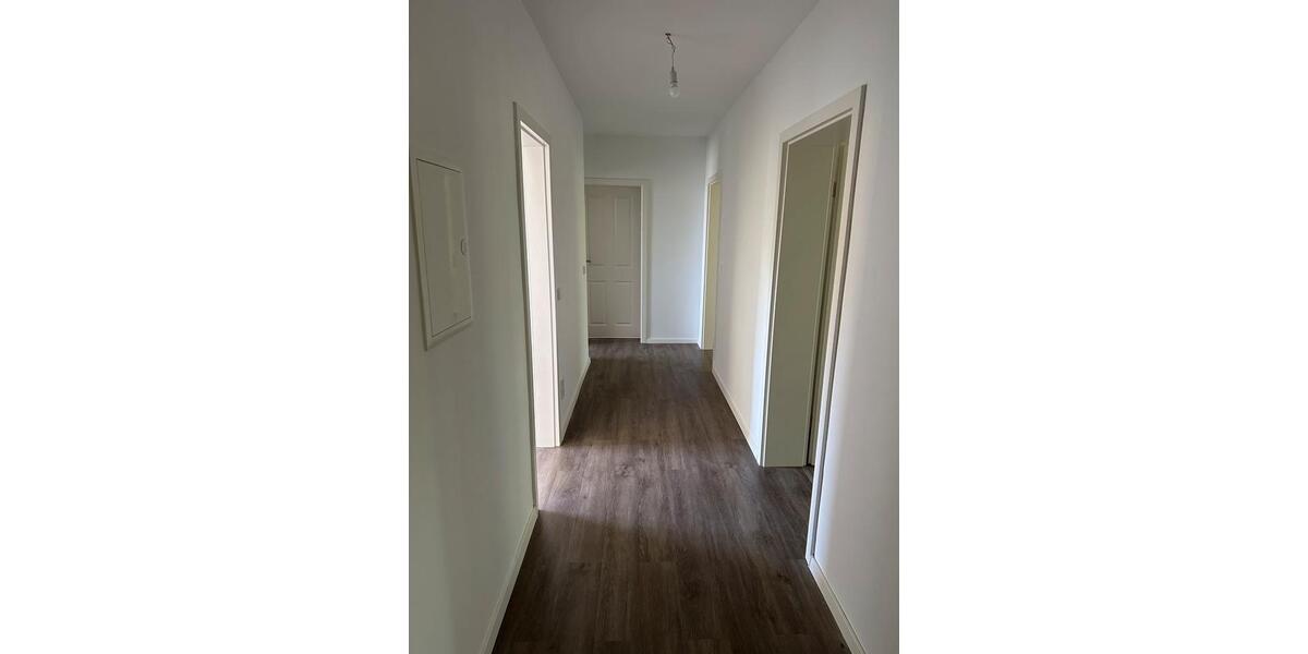 Etagenwohnung Duisburg Duisburg-Mitte - 4.5 Zimmer, 85 m&sup2;, 905&euro; | Angebot:26605395
