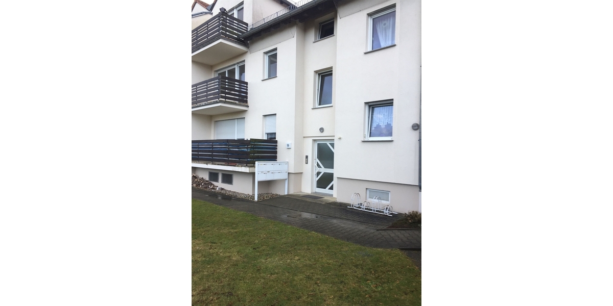 Ullersdorf: 1-Zimmer-Wohnung mit EBK und Balkon in ruhiger Lage - Etagenwohnung Ullersdorf Ullersdorf | Angebot:25323963