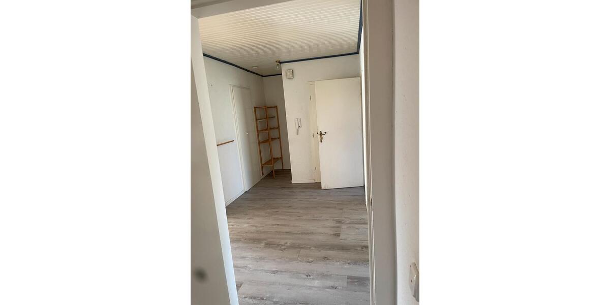 Etagenwohnung Kiel Meimersdorf - 3 Zimmer, 75 m&sup2;, 790&euro; | Angebot:25974195