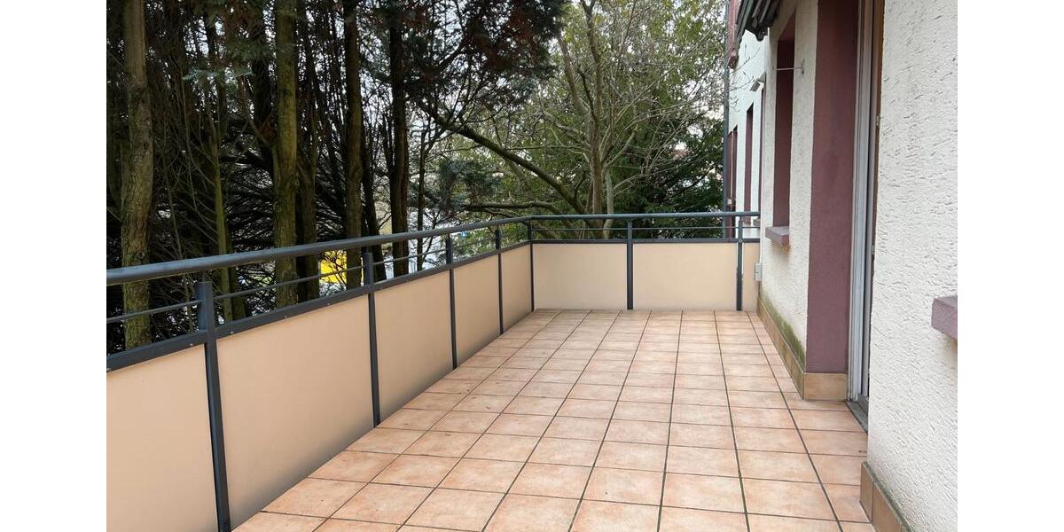 Erdgeschoßwohnung Fulda Aschenberg - 5 Zimmer, 160 m&sup2;, 1.175&euro; | Angebot:26547079