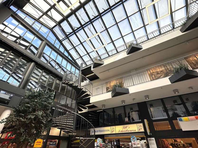 266m²- Büro- Praxiseinheit in der Elsterpassage! zimmer