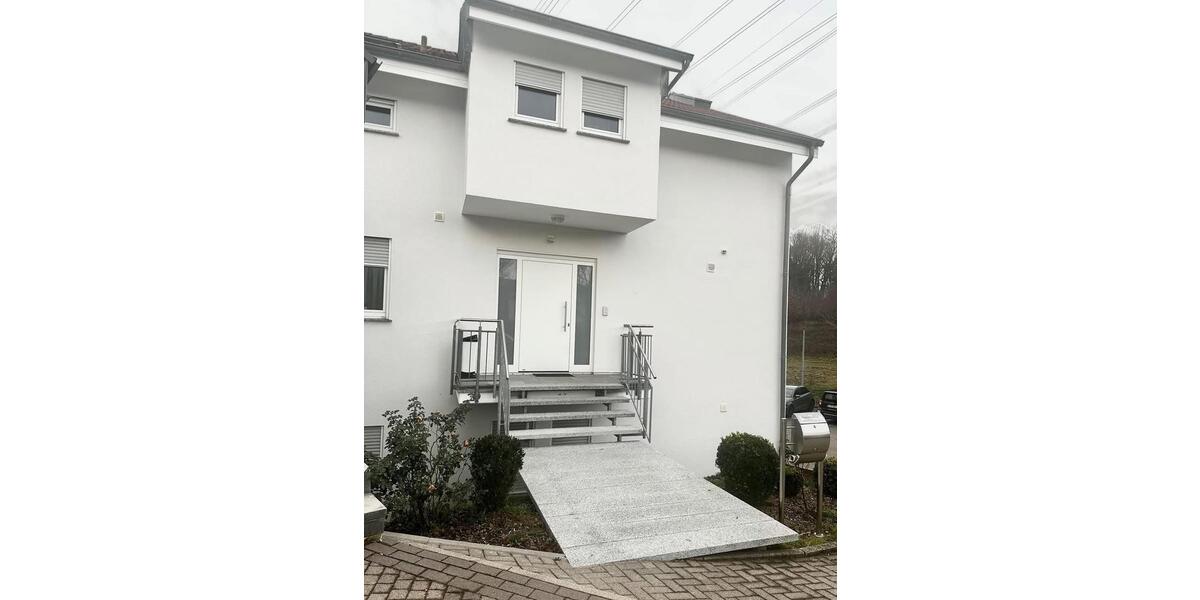 Erdgeschoßwohnung Weilerbach - 3 Zimmer, 117 m&sup2;, 1.300&euro; | Angebot:24830996