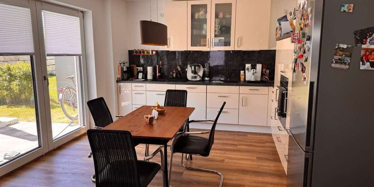 Etagenwohnung Heldenstein Goldau - 3 Zimmer, 82 m&sup2;, 1.100&euro; | Angebot:26422861