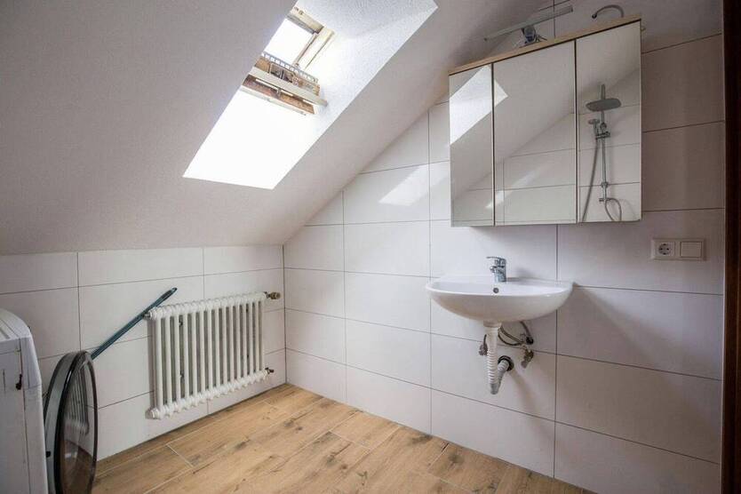Helle 2-Zimmer-Wohnung mit Balkon über den Dächern Göppingens - sofort bezugsfrei!