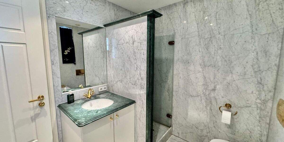 Schöne Altbauwohnung in Citylage 5 zimmer