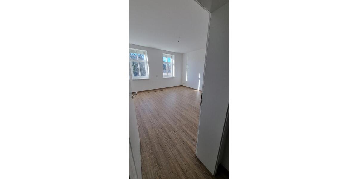 Sanierte 2-Raum-Wohnung mit Fußbodenheizung und Balkon 2 zimmer
