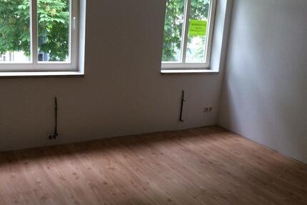 Wohnung Großbreitenbach - 3 Zimmer, 65 m&sup2;, 630&euro; | Angebot:26636664