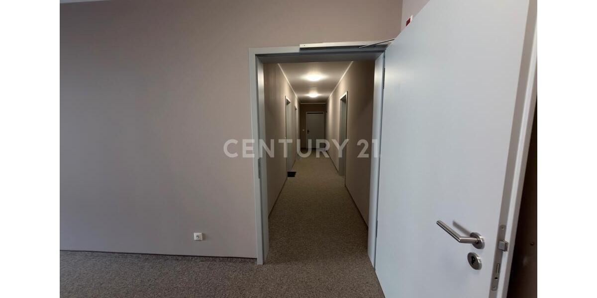 Etagenwohnung Schönebeck (Elbe) - 1 Zimmer, 34 m&sup2;, 450&euro; | Angebot:25778860