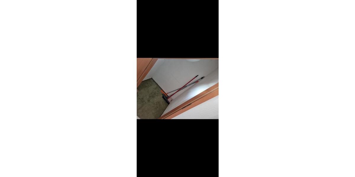 Dachgeschoßwohnung Schkopau - 3 Zimmer, 65 m&sup2;, 500&euro; | Angebot:26338494