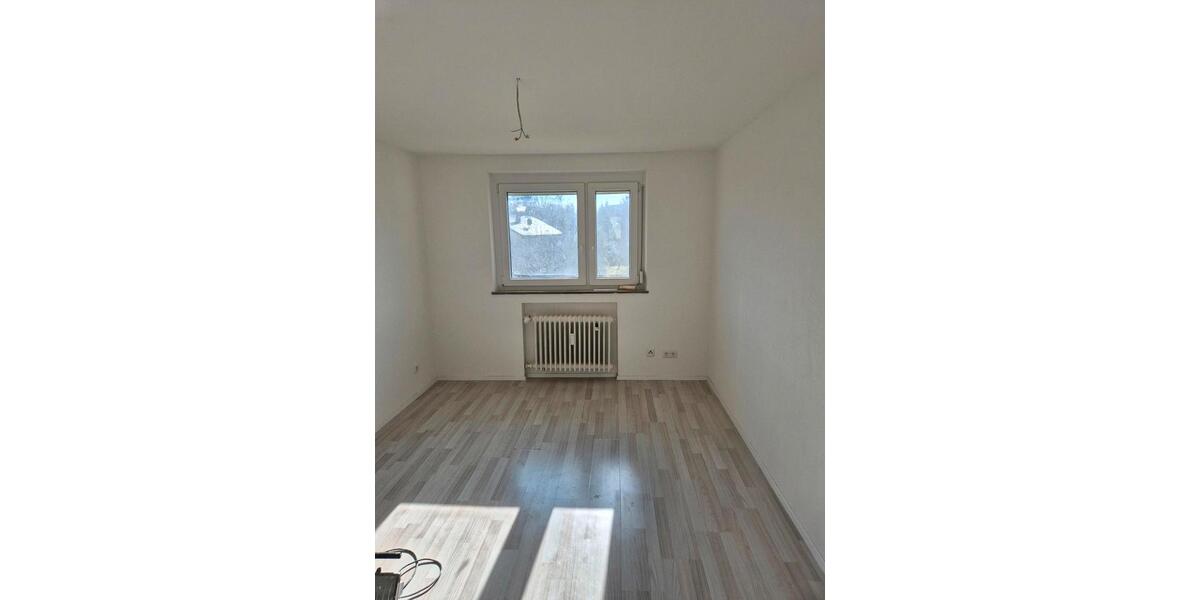 Etagenwohnung Uhingen - 3.5 Zimmer, 79 m&sup2;, 750&euro; | Angebot:25169018