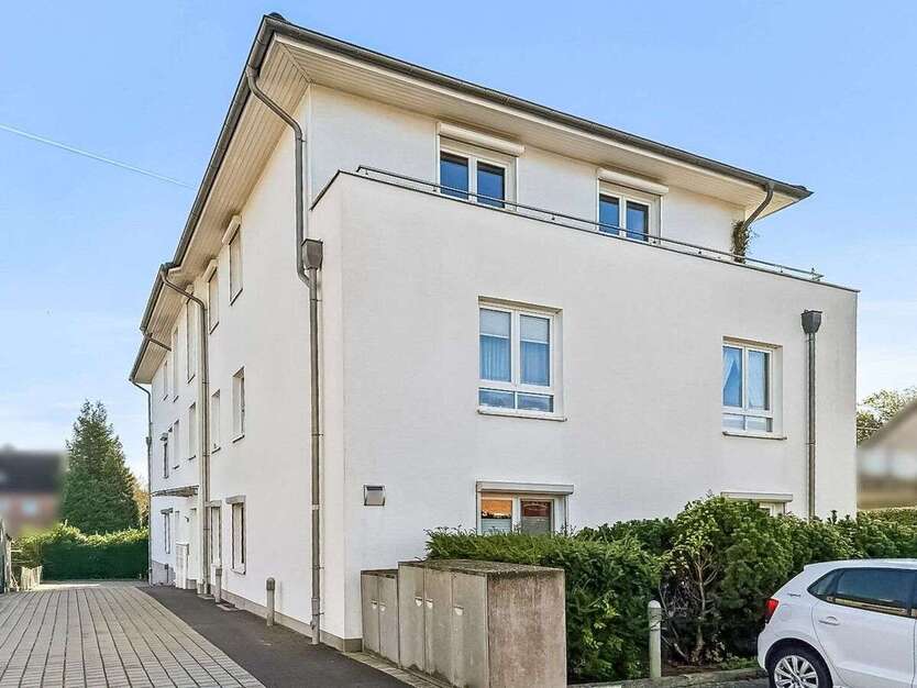Wohnung zum Mieten in Kiel 1.200 € 98.05 m² 4 zimmer