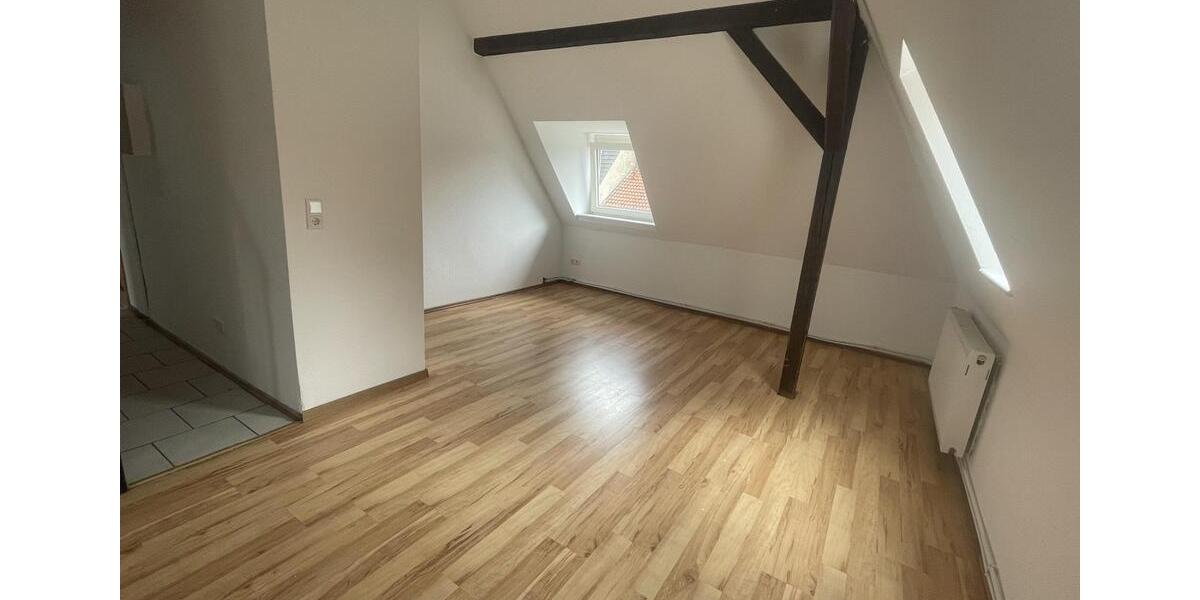 Dachgeschoßwohnung Osnabrück - 2.5 Zimmer, 60 m&sup2;, 595&euro; | Angebot:24673988