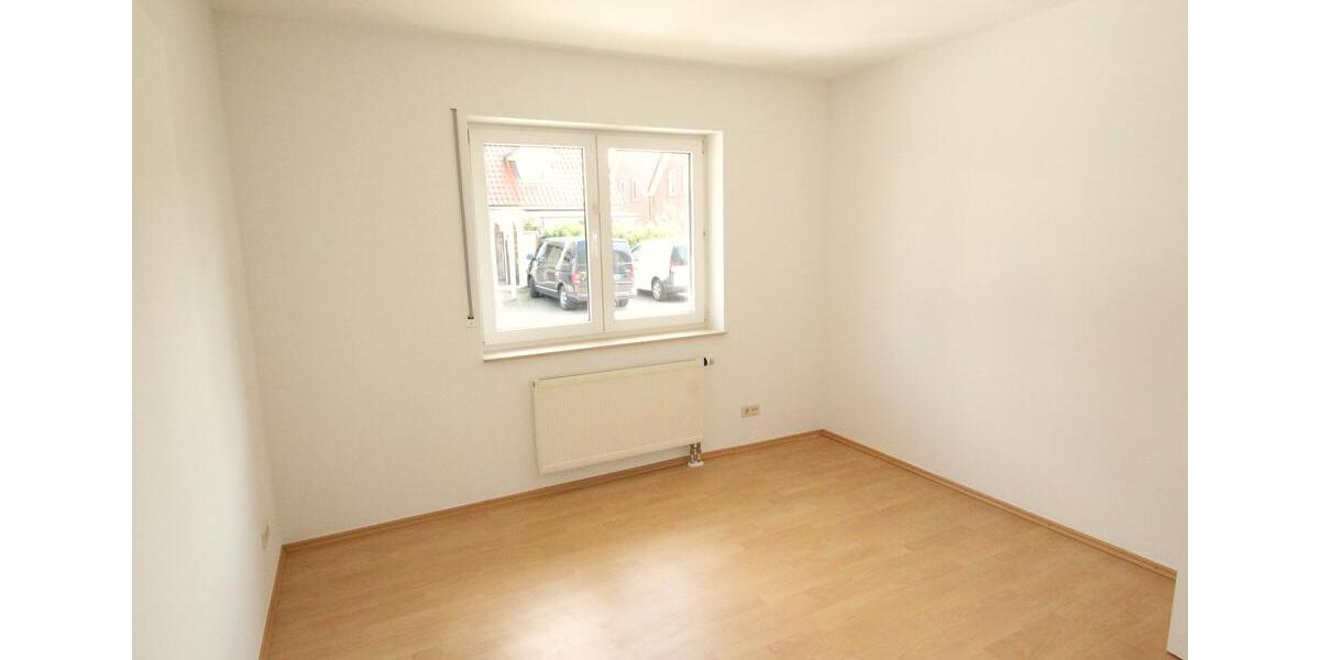 Erdgeschoßwohnung Ibbenbüren - 2 Zimmer, 75 m&sup2;, 750&euro; | Angebot:25807034