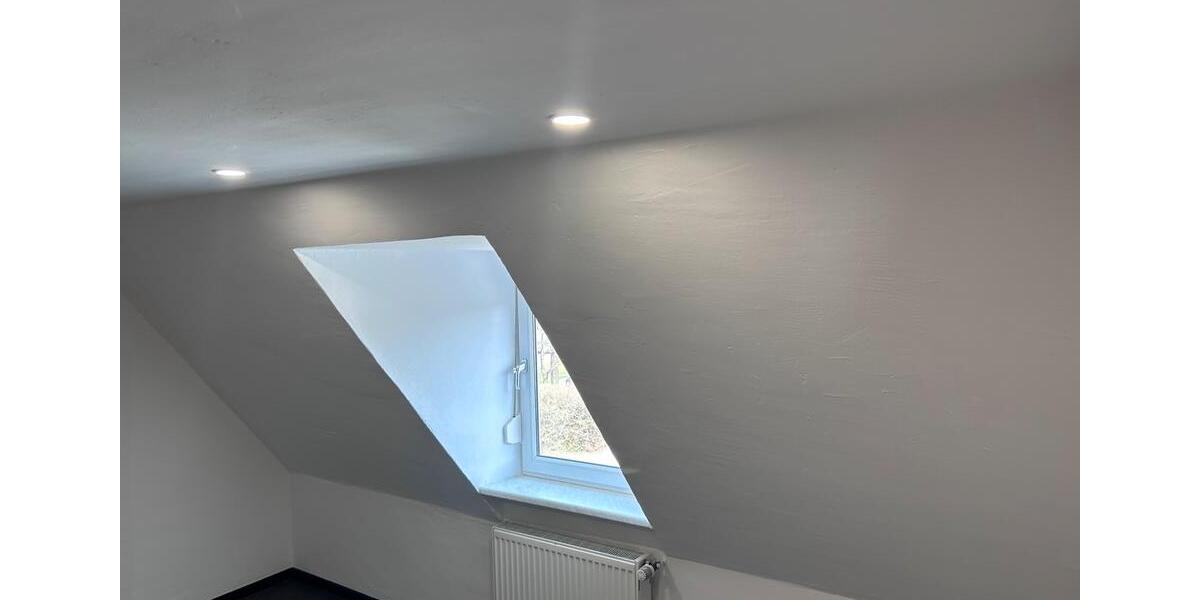 Dachgeschoßwohnung Meitingen - 3.5 Zimmer, 70 m&sup2;, 790&euro; | Angebot:25930175