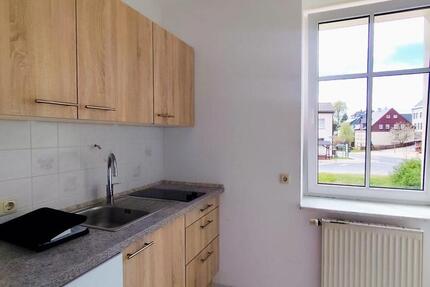 Wohnung Eibenstock - 2 Zimmer, 42 m&sup2;, 210&euro; | Angebot:26479911