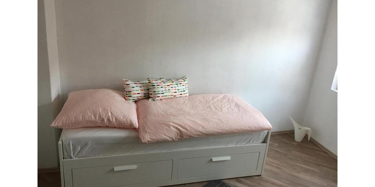 Dachgeschoßwohnung Neuwied Block - 3 Zimmer, 1.000&euro; | Angebot:23595086