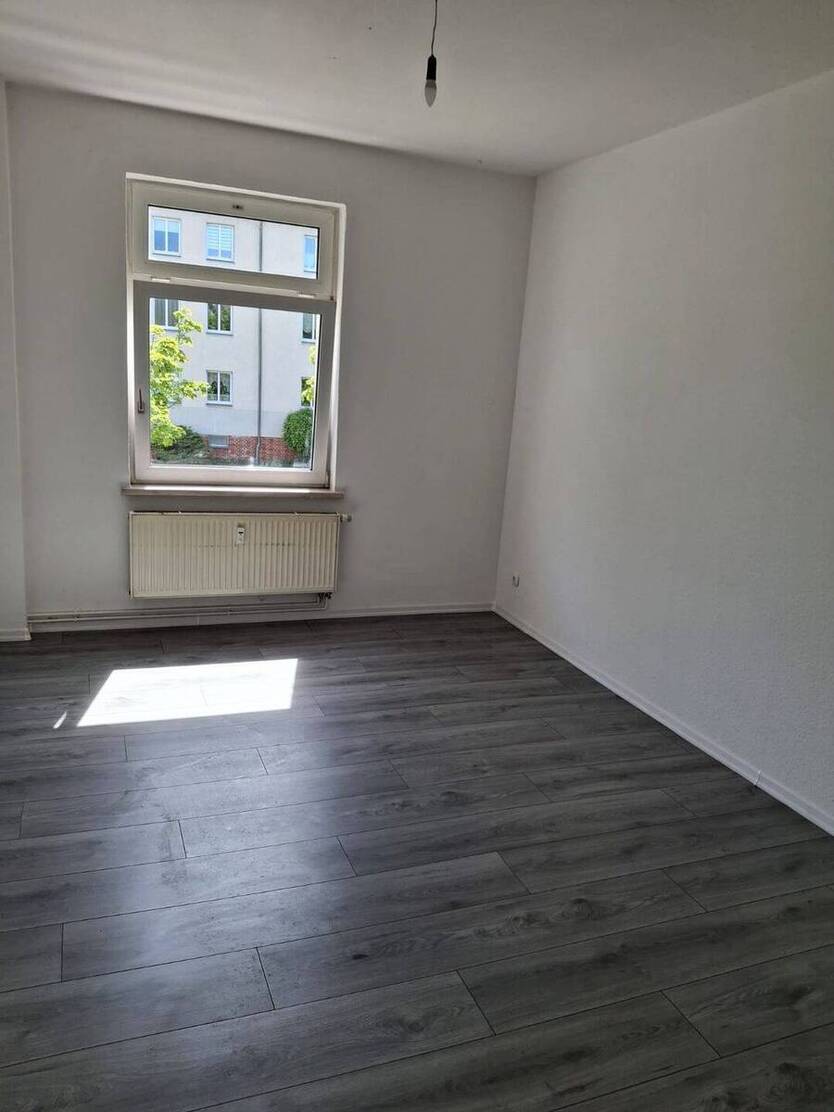 Geräumige 2-Raumwohnung mit Balkon in Chemnitz-Hilbersdorf 2 zimmer