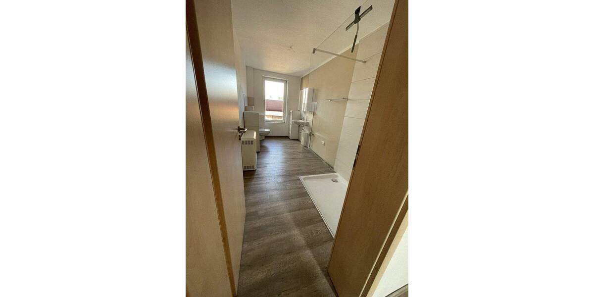 Etagenwohnung Helmstedt Emmerstedt - 3 Zimmer, 71 m&sup2;, 643&euro; | Angebot:25910303