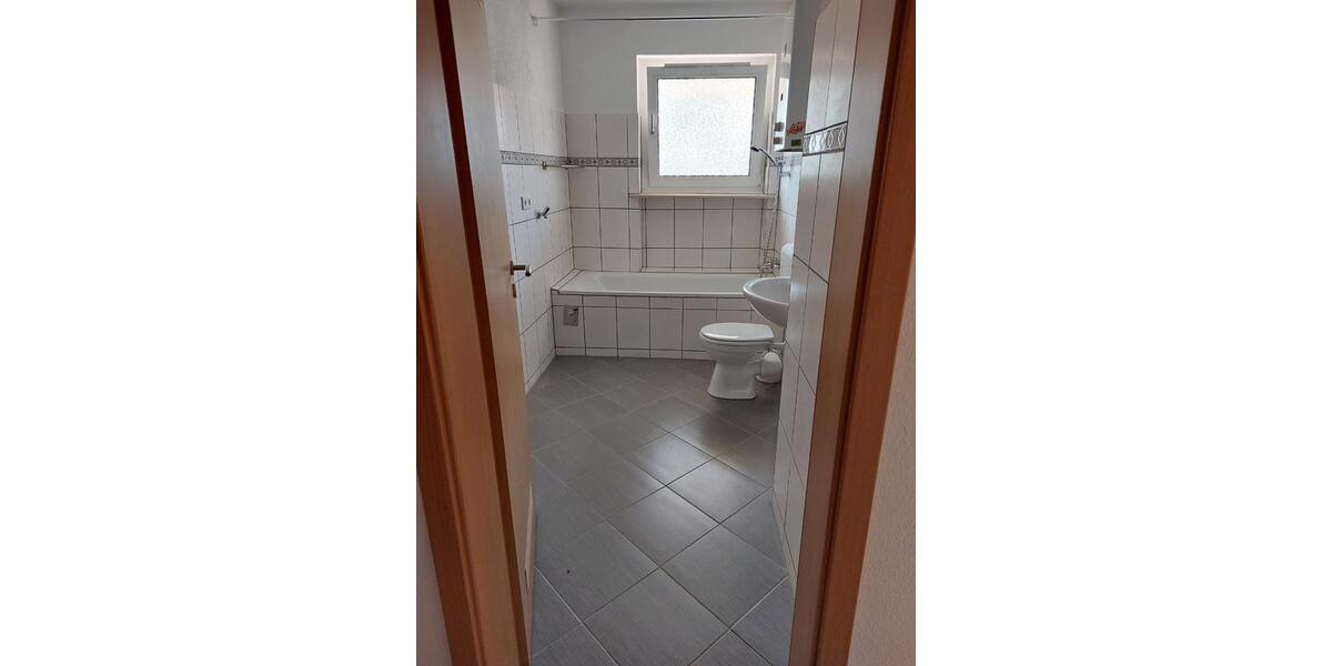 Etagenwohnung Wuppertal Elberfeld - 2 Zimmer, 63 m&sup2;, 441&euro; | Angebot:26428192