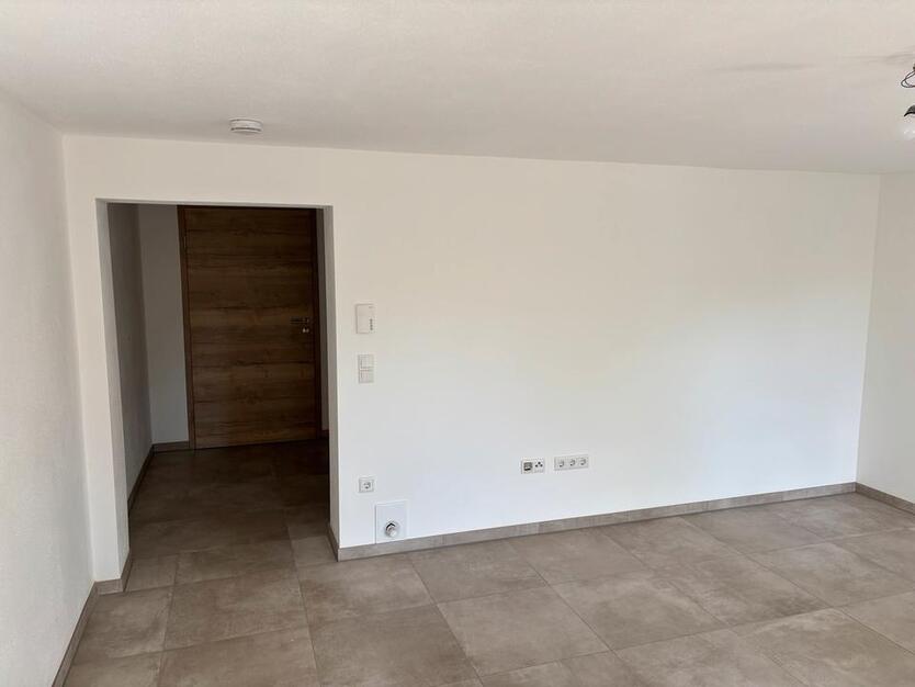 Helle 2 Zimmer Erdgeschoßwohnung mit Südterrasse