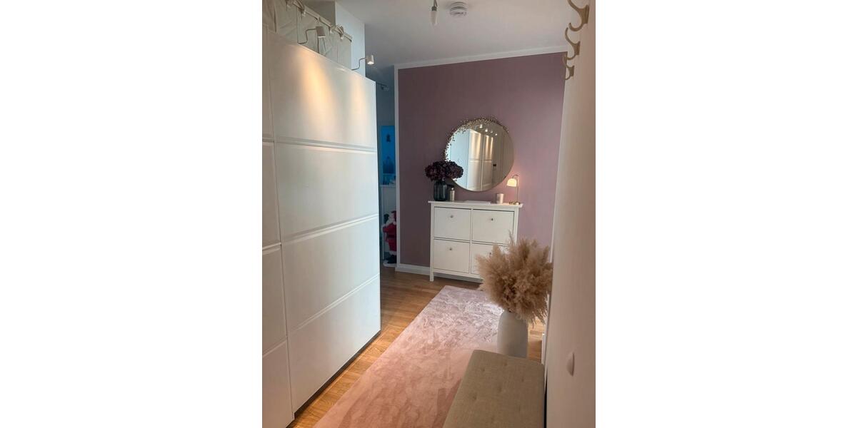 Etagenwohnung Schönefeld - 3 Zimmer, 79 m&sup2;, 1.680&euro; | Angebot:26693460