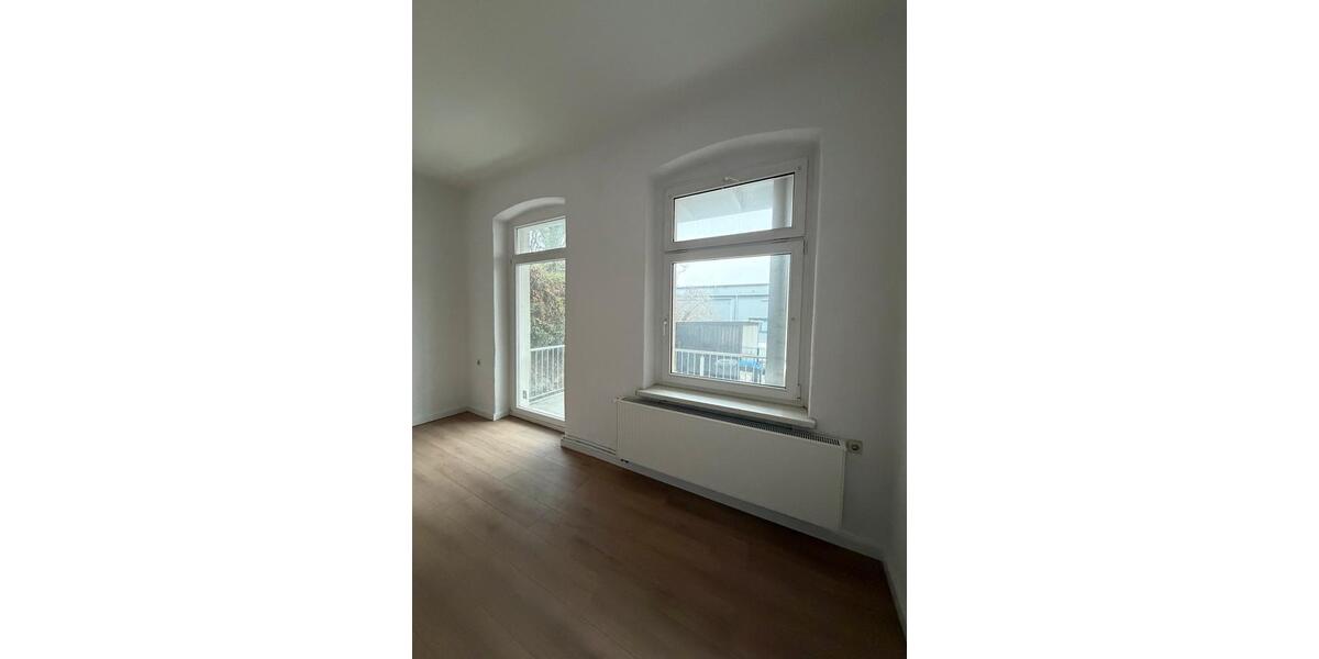 1 Raumwohnung im Erdgeschoss mit Balkon und Einbauküche 1 zimmer